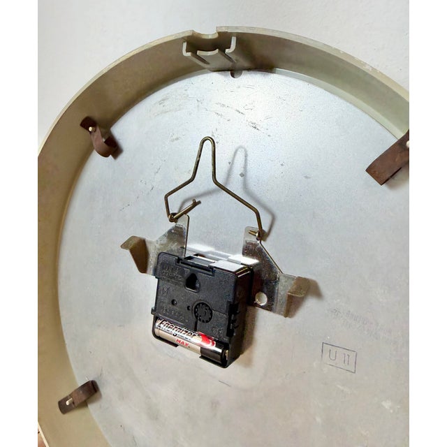 Vintage Industrial Wall Clock from TN, 1960s For Sale - Image 14 of 16