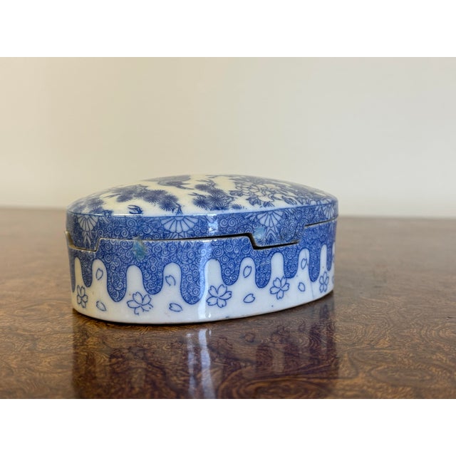 Blue Vintage Porcelain Chinoiserie Style Peacock Motif Lidded Box For Sale - Image 8 of 10
