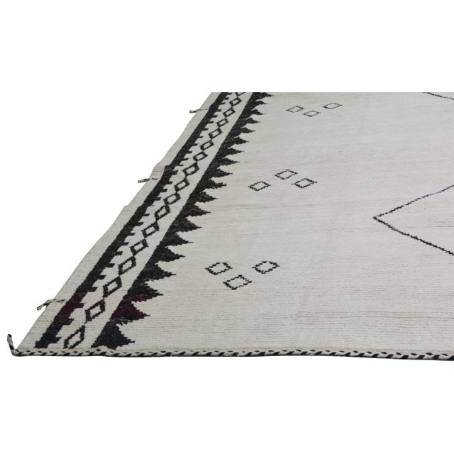 Contemporary Moroccan Hand Knotted Wool Rug, 12'3 X 15'5 For Sale In New York - Image 6 of 6