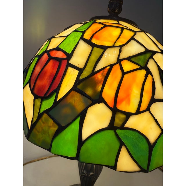 Mid 20th Century Vintage Tiffany Style Large Stained Glass Tulip Accent Lamp Antique Bronze Finisg Base 22"h For Sale - Image 5 of 12