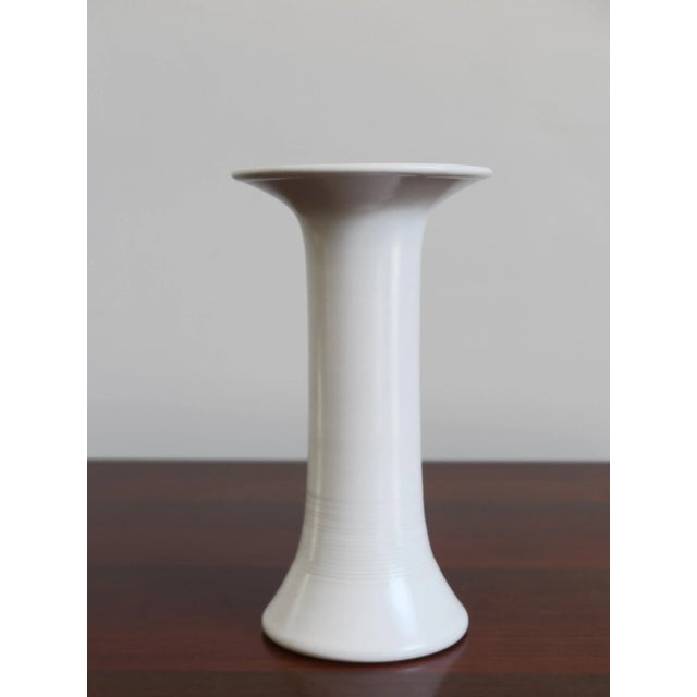 White Ceramic Vase by Franco Bucci, Pesaro, 1970s For Sale - Image 6 of 6