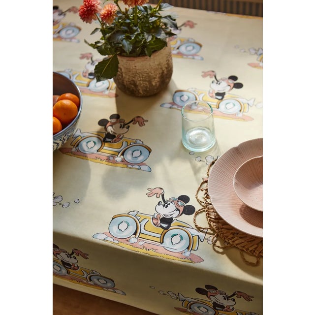 Traditional Sanderson Minnie On the Move Fabric in Candy Floss For Sale - Image 3 of 3