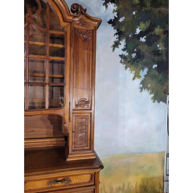 Louis XV Style Walnut Bookcase, 1930s For Sale - Image 4 of 13