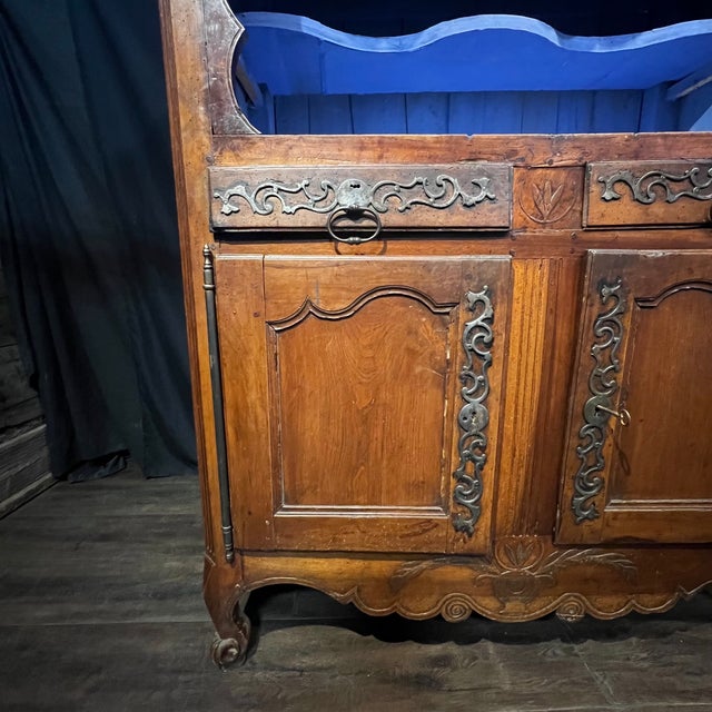 French Provincial 19th Century French Provincial Walnut Carved Open Display Cabinet Hutch For Sale - Image 3 of 16