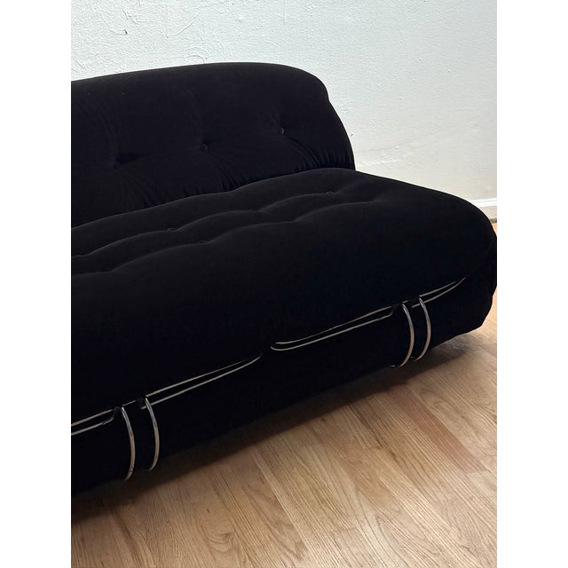 Metal Black Velvet Soriana Sofa by Afra and Tobia Scarpa, Cassina, Italy 1970s For Sale - Image 7 of 8