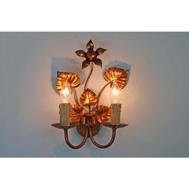 Florentine wall lamp Made in Italy 1970s 2 lights 2 x E14 Width 23cm Height 33cm Depth 13cm Good condition with only minor...