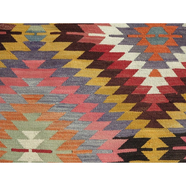 Mid 20th Century Turkish Anatolian Kilim Rug-5’7’x9’6" For Sale - Image 9 of 13