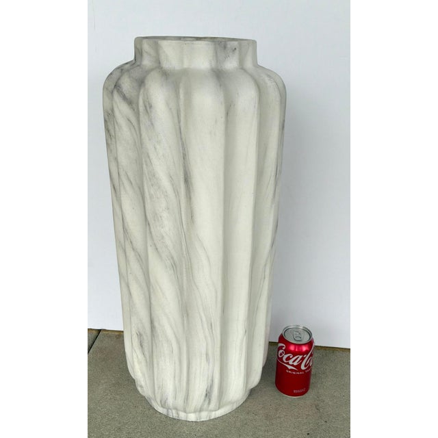 Modern Small Modern White and Gray Marbleized Floor Vase For Sale - Image 3 of 5