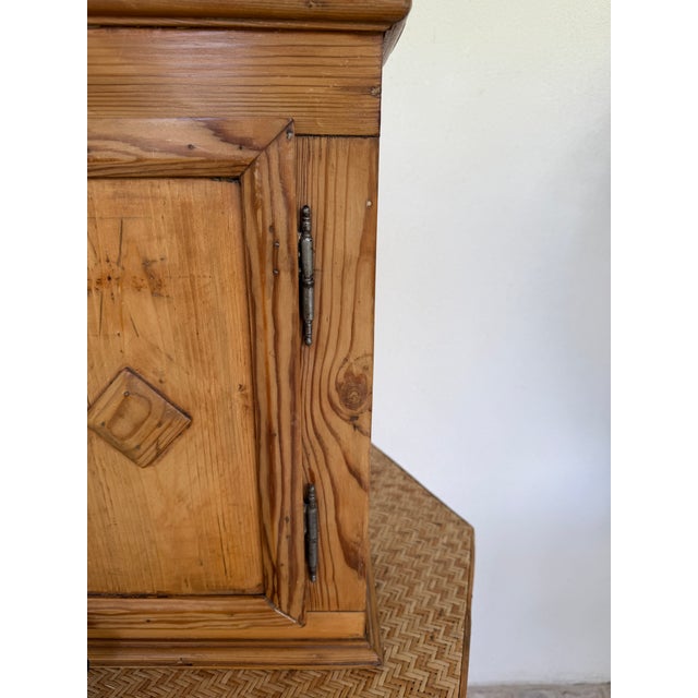 Tan 19th Century European Pine Hanging Cupboard For Sale - Image 8 of 12