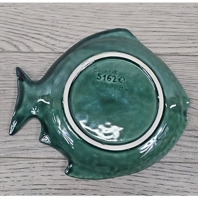 Mid-Century Modern Vintage Olfaire Portugal Majolica Blue/Green Ceramic Fish Shaped Plate For Sale - Image 3 of 5