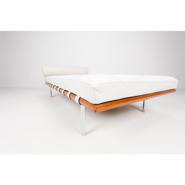 Barcelona Daybed by Ludwig Mies van der Rohe for Knoll, 1980s For Sale - Image 11 of 18