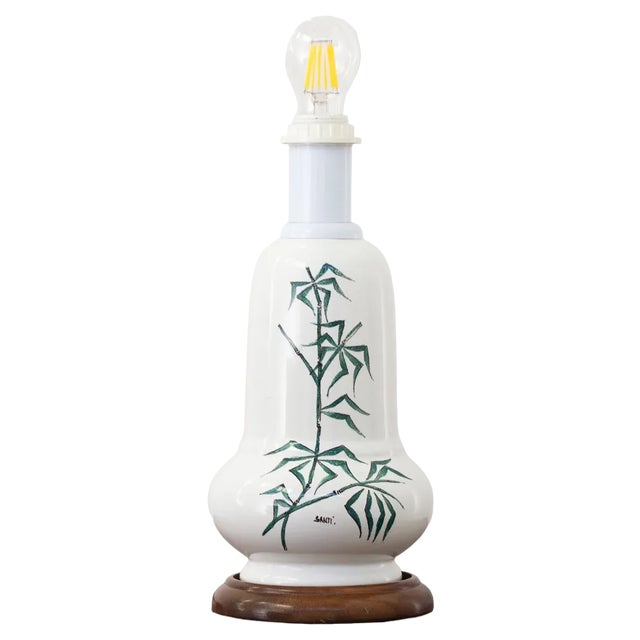 Vintage Hand-Decorated Shiny White Ceramic Table Lamp with Wooden Base, Italy, 1980s For Sale