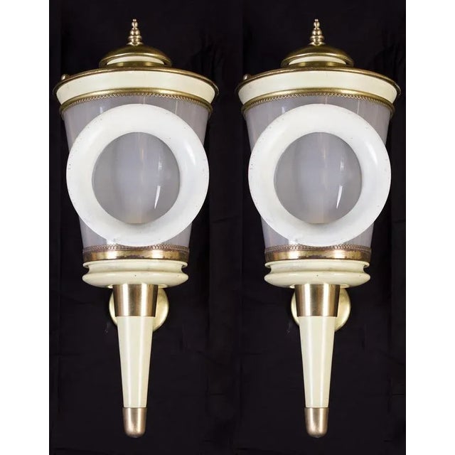 Ivory Painted and Brass Sconces or Wall Lights in the Style of Carlo Scarpa, 1940s, Set of 2 For Sale - Image 11 of 14