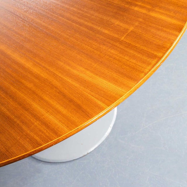 Mid-Century Round Dining Table, 1950s For Sale - Image 3 of 9