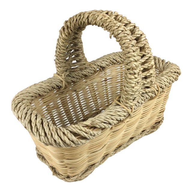Vintage Rustic Heavy Duty Farmers Basket For Sale