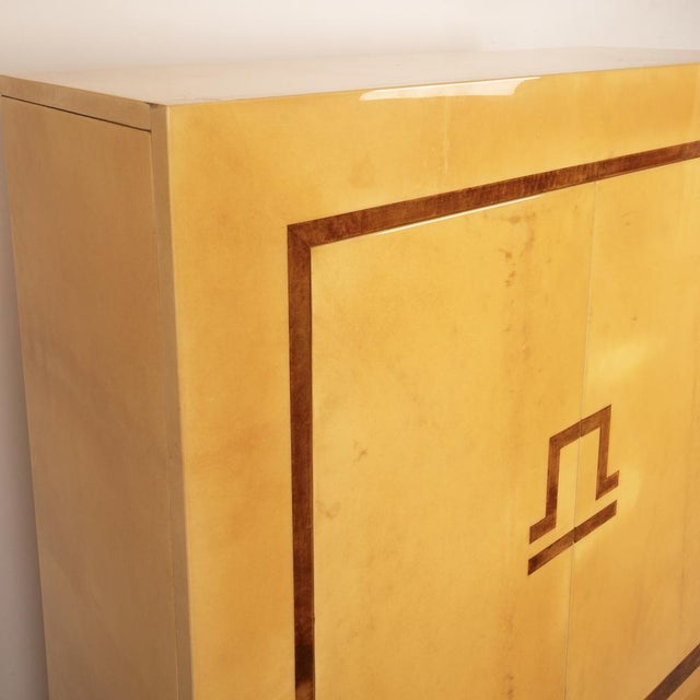 Brown Italian Goatskin Parchment Bar Cabinet by Giorgio Tura and Nucci Valsecchi for Tura, 1970 For Sale - Image 8 of 18
