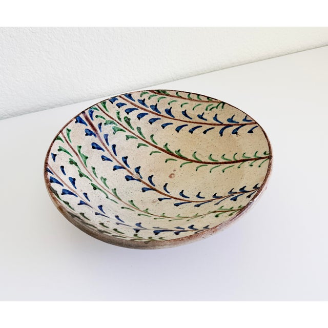 19th Century Slipware Bowl With Hand-Painted Vine Motif For Sale - Image 9 of 13