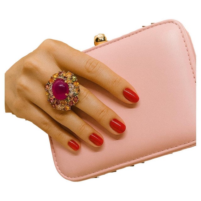 Bochic “Orient” Vintage Natural Ruby, Diamond & Multi Sapphire Ring Set In 18K G For Sale In New York - Image 6 of 9