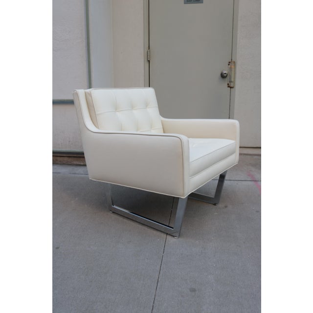 Off-white Pair of Patrician Furniture Co. Armchairs For Sale - Image 8 of 14