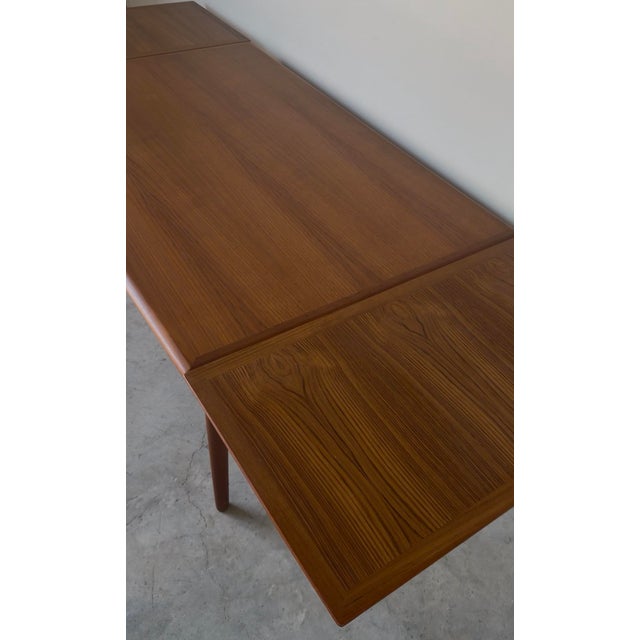 1960s Danish Modern Teak Extending Dining Table by Am Ansager Møbler For Sale - Image 11 of 12