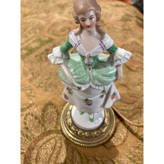 Rococo Pair of Vintage Porcelain Figurine Lamps – Rococo Style – Lady & Gentleman – 12” For Sale - Image 3 of 16