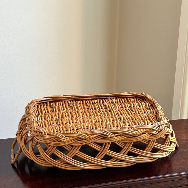 Mid-20th Century Mediterranean-Style Openwork Basket Tray For Sale - Image 9 of 12