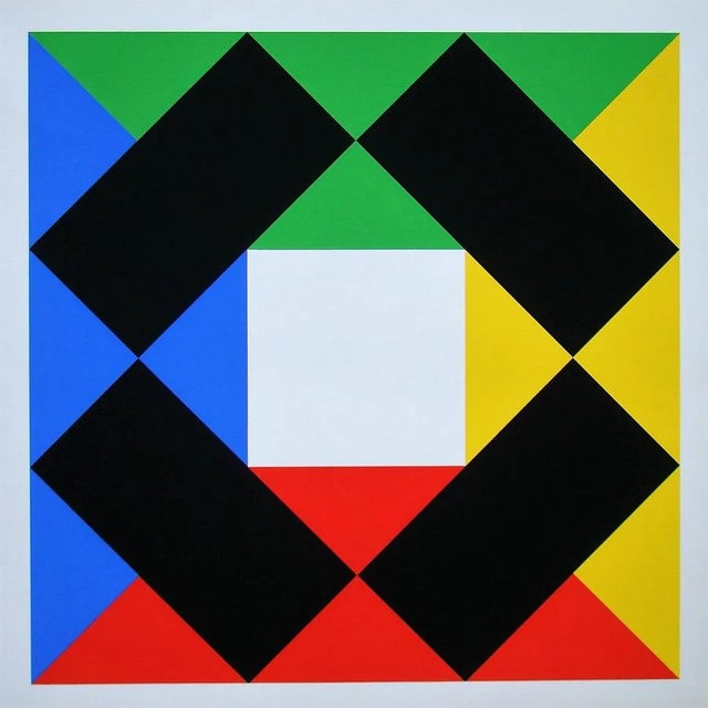 Max BILL ( 1908 - 1994 ) Composition with white center, 1972 Original screenprint in 6 colours on art printing paper,...
