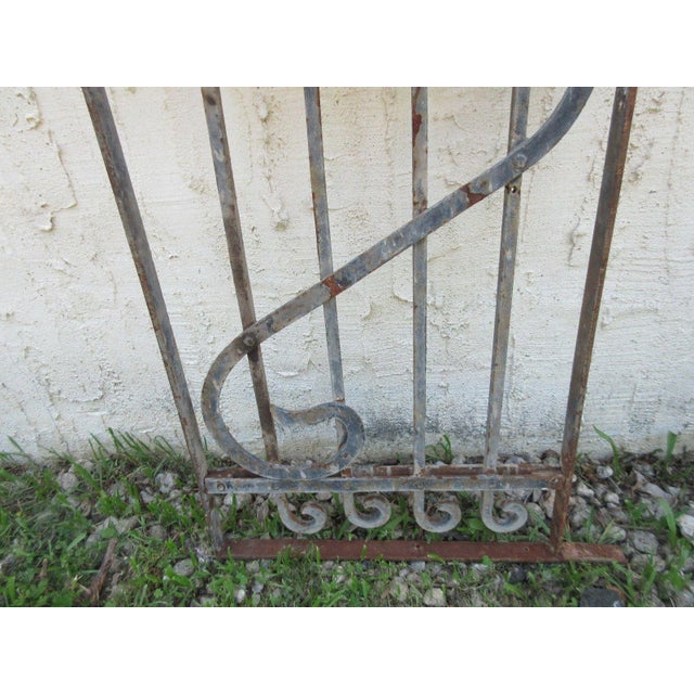 Antique Victorian Architectural Salvage Iron Element For Sale In Philadelphia - Image 6 of 6