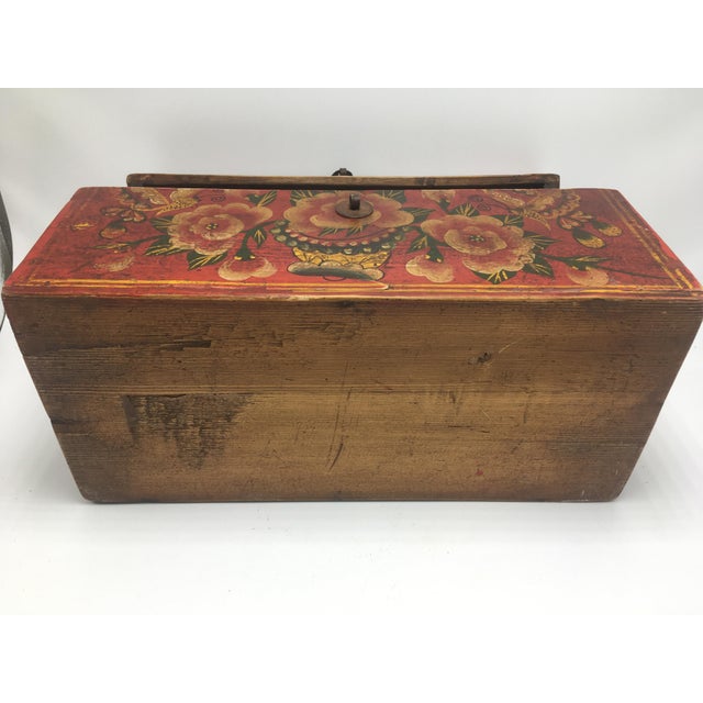 Red 1950s Hand Painted Chinese Box For Sale - Image 8 of 9