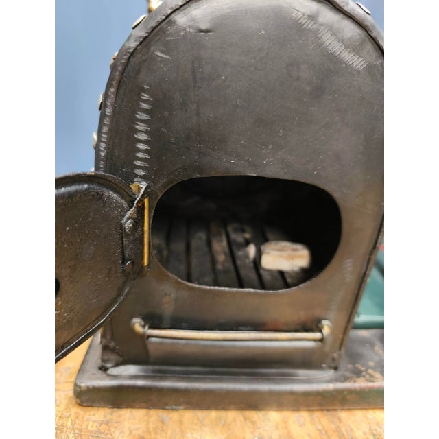 French Steam Engine in Copper and Cast Iron For Sale - Image 12 of 18