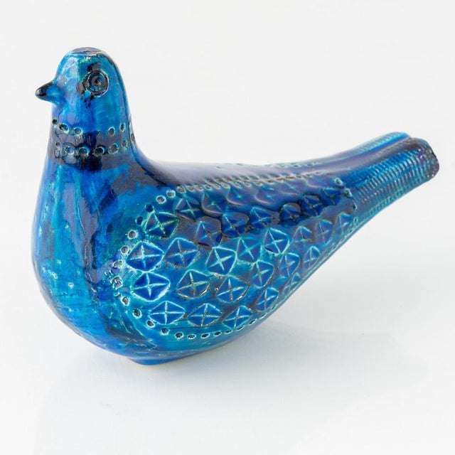 Aldo Londi for Bitossi, Rimini Blu dove, Italy, 1950s. A refined Mid-Century Modern ceramic bird sculpted with Londi’s...