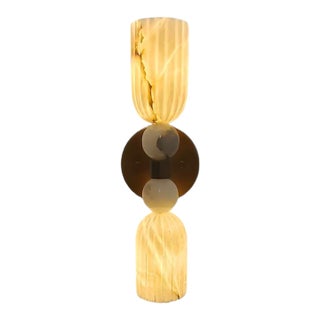 Handmade Alabaster Stone Wall Sconce With Solid Brass, Luxury Ribbed Stone Wall Light, Natural Alabaster Wall Lamp, Art Deco Brass Sconce For Sale