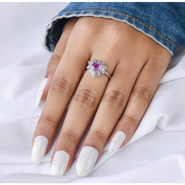 Contemporary Natural 1.24cts pink sapphire heart 1.10cts diamond ring gold For Sale - Image 3 of 18