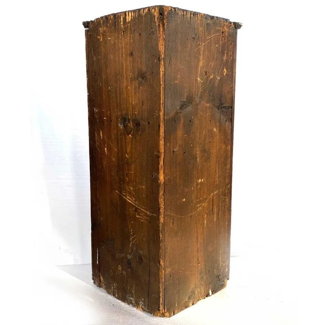 18th Century English Georgian Painted Pine Bowfront Hanging Corner Cabinet For Sale - Image 15 of 18