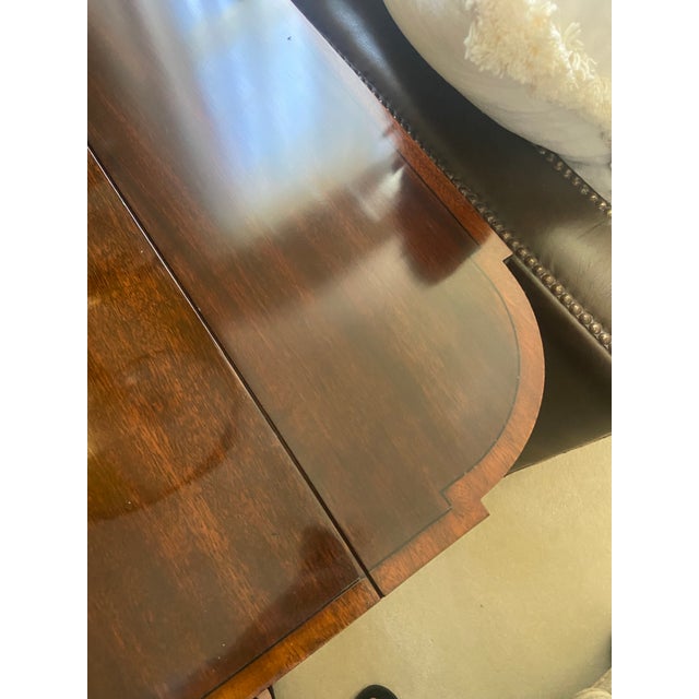 Hepplewhite Stickley Traditional Pembroke Dropl-Leaf End Table For Sale - Image 3 of 3