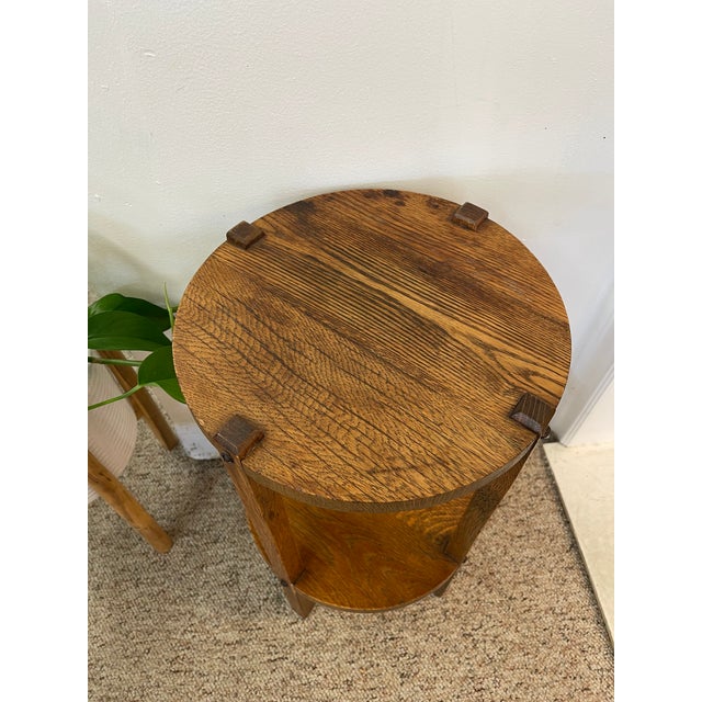 Likely Antique Mission Style Quarter Sawn Wooden Two-Tier Plant Stand or Side Table With Pegged Joints For Sale - Image 9 of 11