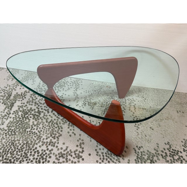 Japanese In the Style of Noguchi Coffee Table For Sale - Image 3 of 12