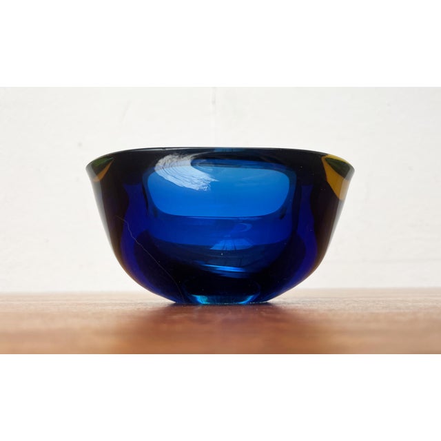Vintage Sommerso Glass Bowl, 1970s, in Very Good conditions. Designed 1970 to 1979