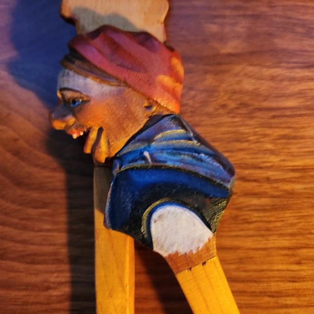 ANRI 1950s Luxembourg Man Woman Hand Carved Wood Salad Server Set Italy For Sale - Image 4 of 9