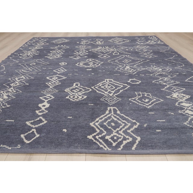 Contemporary Turkish Moroccan Rug, 08'02 X 10'04 For Sale - Image 9 of 10