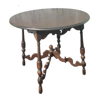 1930s Edwardian Walnut Center Table or Tea Table For Sale