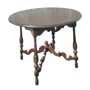 1930s Edwardian Walnut Center Table or Tea Table