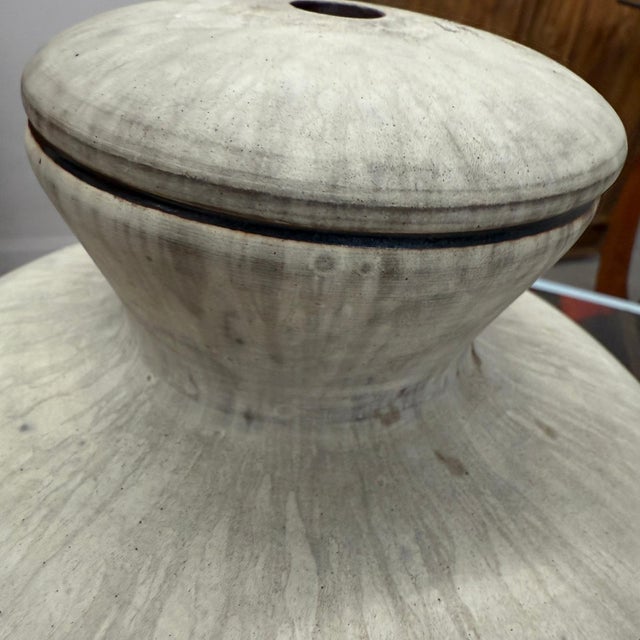 Wide & Curved White-Grey Round Ceramic Lamp Base For Sale - Image 11 of 11