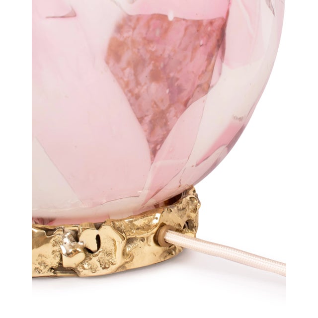 Contemporary Stories of Italy Pink Nougat Crown Globe Lamp with Cast Brass Base For Sale - Image 3 of 4