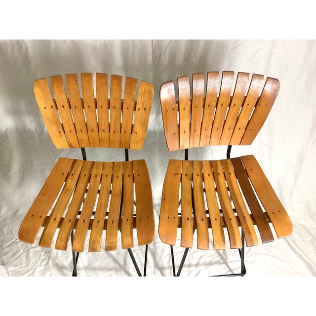 Pair Mid Century Slatted Bar Stools in the Style of Arthur Umanoff For Sale In New York - Image 6 of 6