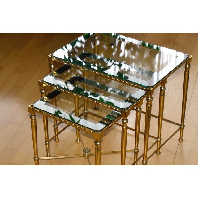 Nesting Tables in Brass and Glass in the style of Maison Baguès, 1960s, Set of 3 For Sale - Image 11 of 13