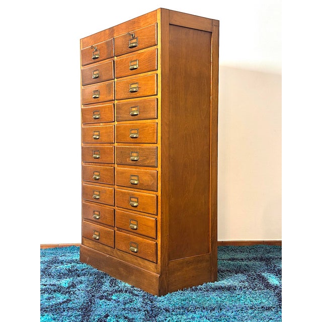 20-Drawer Filing Cabinet, Italy, 1950s For Sale - Image 6 of 18