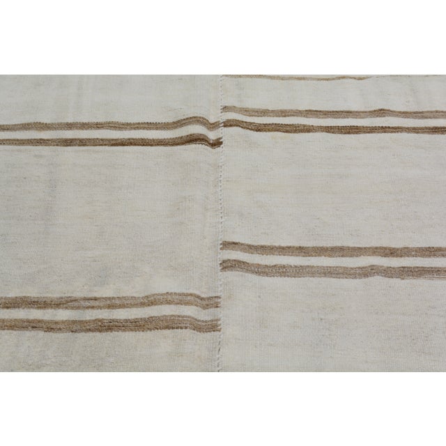 1950s Vintage Turkish Flatweave Hemp Rug, 5'1''x7'1'' For Sale - Image 5 of 6