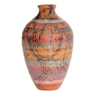 Yolanda Willie Navajo Horsehair Pottery Vase For Sale