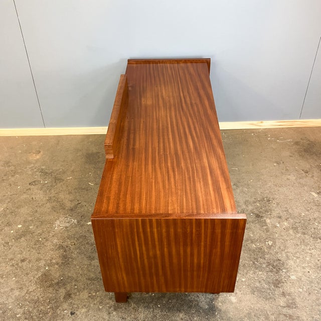Wood Small Hallway Lowboard Chest of Drawers in Figured Maple, 1960s For Sale - Image 7 of 13